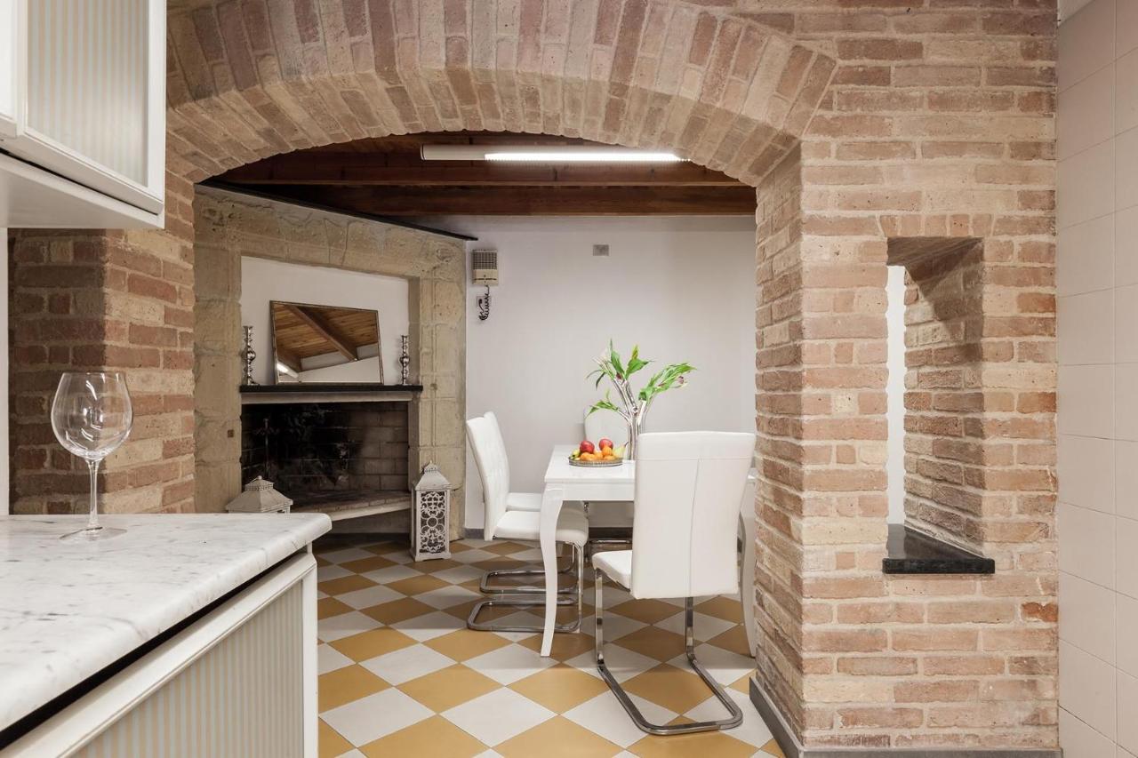 San Giacomo Rooms Cagliari Exterior photo